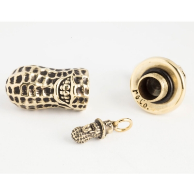 ピーナッツカンパニー ヤチマタ ピーナッツ 【X-LARGE】