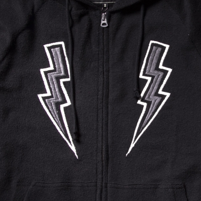 ラフ アンド ラゲッド サンダー フーディー