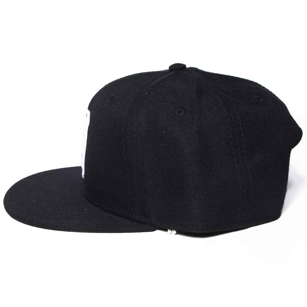 ラフ アンド ラゲッド スニーカー ウルフ キャップ