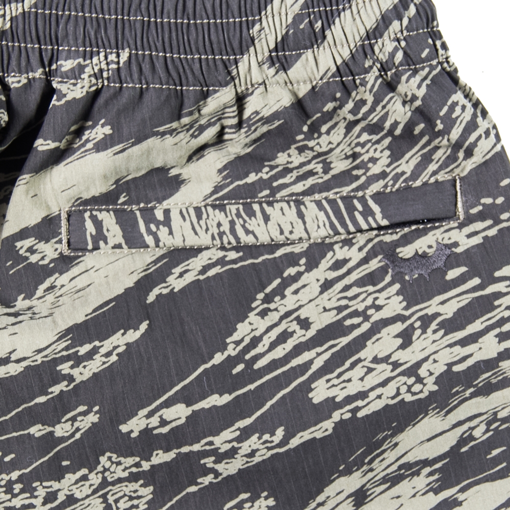 バックチャンネル ゴーストライオン カモ ジョガー パンツ | BACK