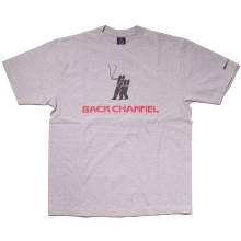 Back Channel, smoking t