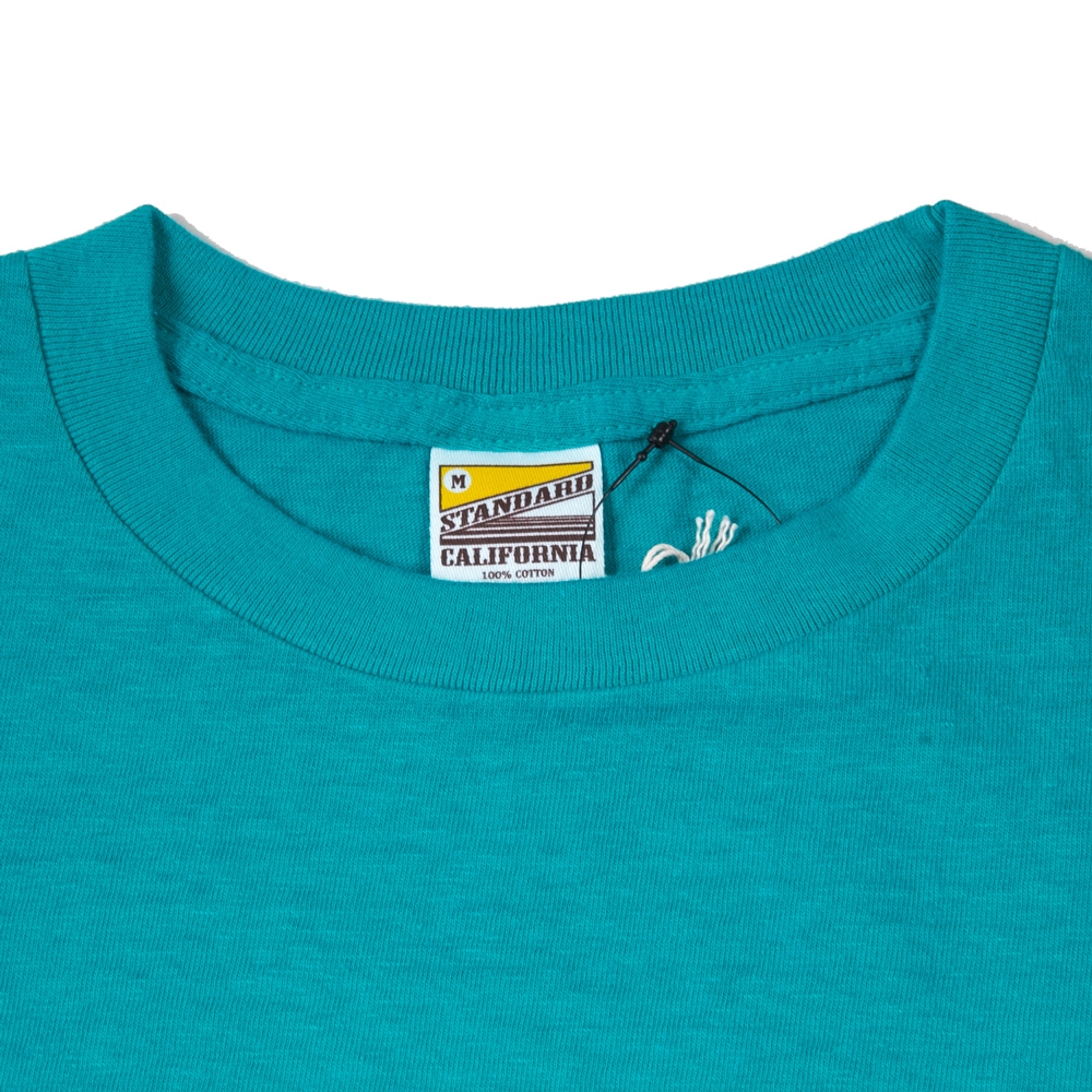 スタンダード カリフォルニア スモール ロゴ Tシャツ