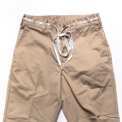 ラフアンドラゲッド チノ