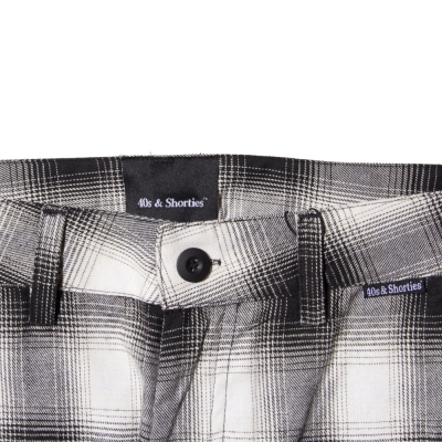 フォーティーズ アンド ショーティーズ , シングルトン パンツ