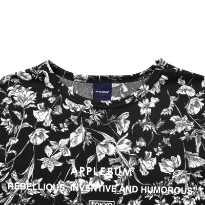 アップルバム  "BW Flowers" ビッグ Tシャツ