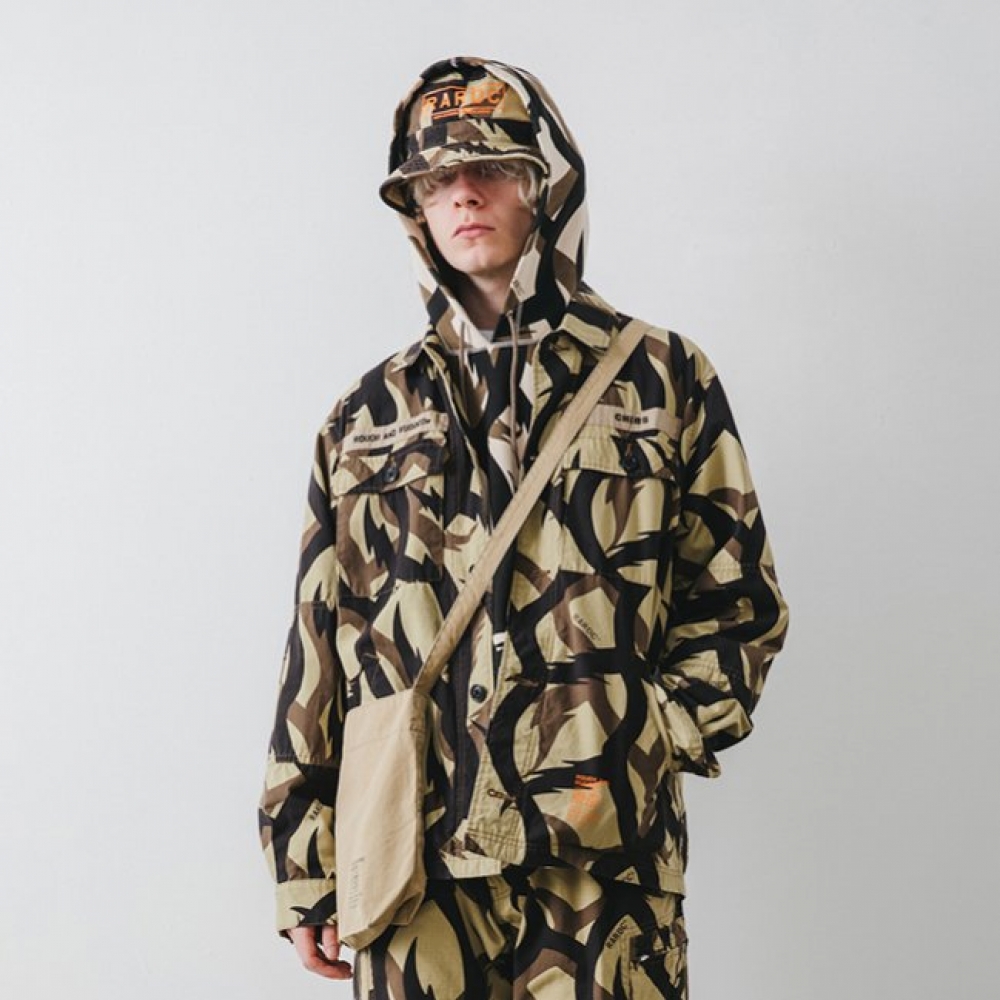 ラフアンドラゲッド デザート ショルダー | ROUGH AND RUGGED DESERT