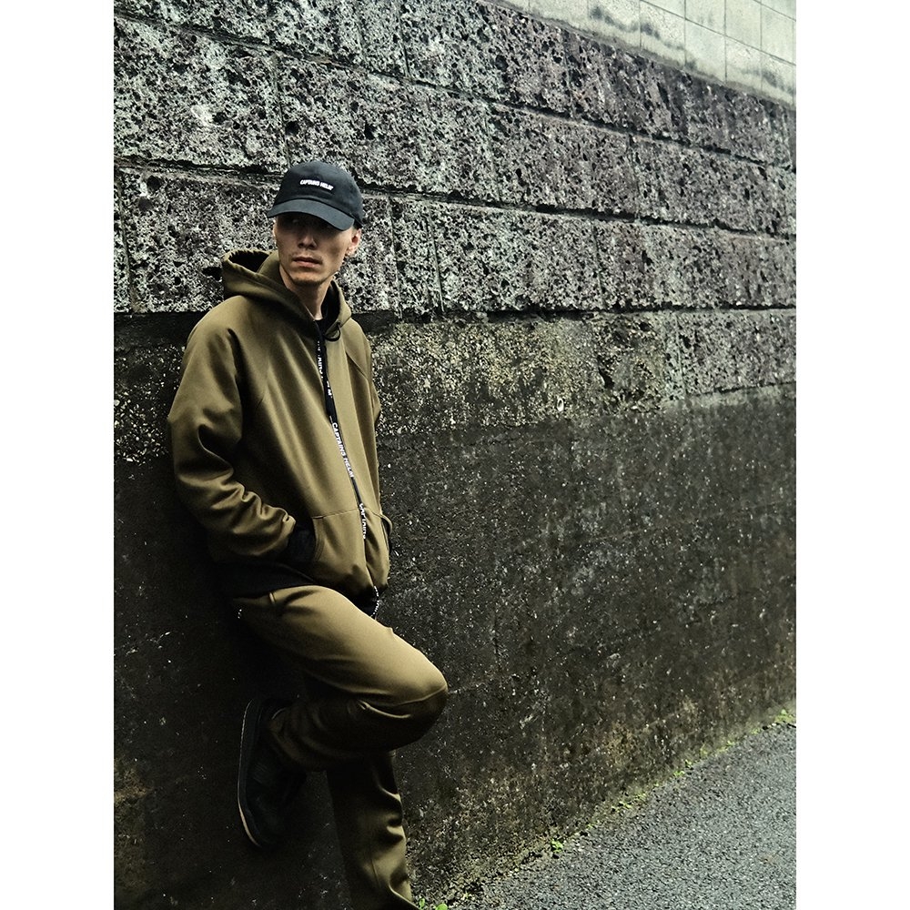 キャプテンズヘルム　TRADEMARK TEC LIGHT HOODIE XL キャプテンズヘルム トレードマーク テック フーディー | CAPTAINS