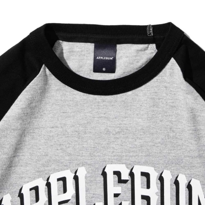 アップルバム パイレーツ ロゴ ラグラン スリーブ T-シャツ | APPLEBUM 