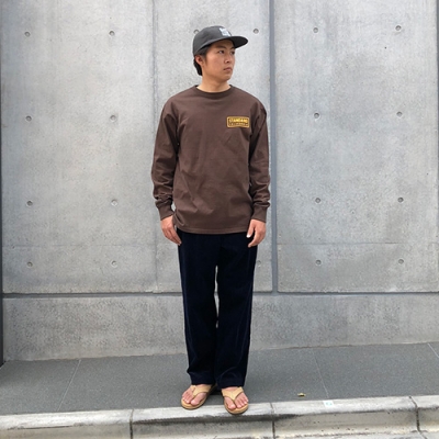 スタンダードカリフォルニア ボックス ロゴ ロングスリーブ tee | SD