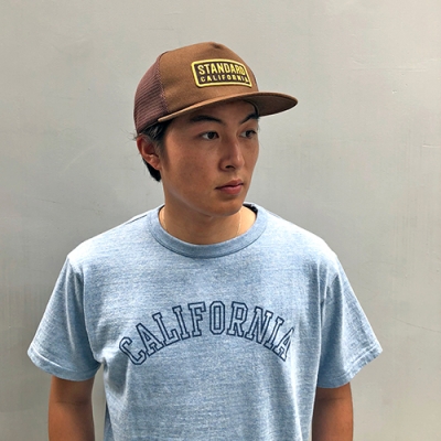 スタンダードカリフォルニア ロゴ パッチ メッシュ キャップ | SD BOX
