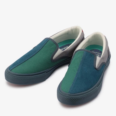 コンバーススケートボード スリップオン　ＳＫ　ＳＡＹＨＥＬＬＯ　＋