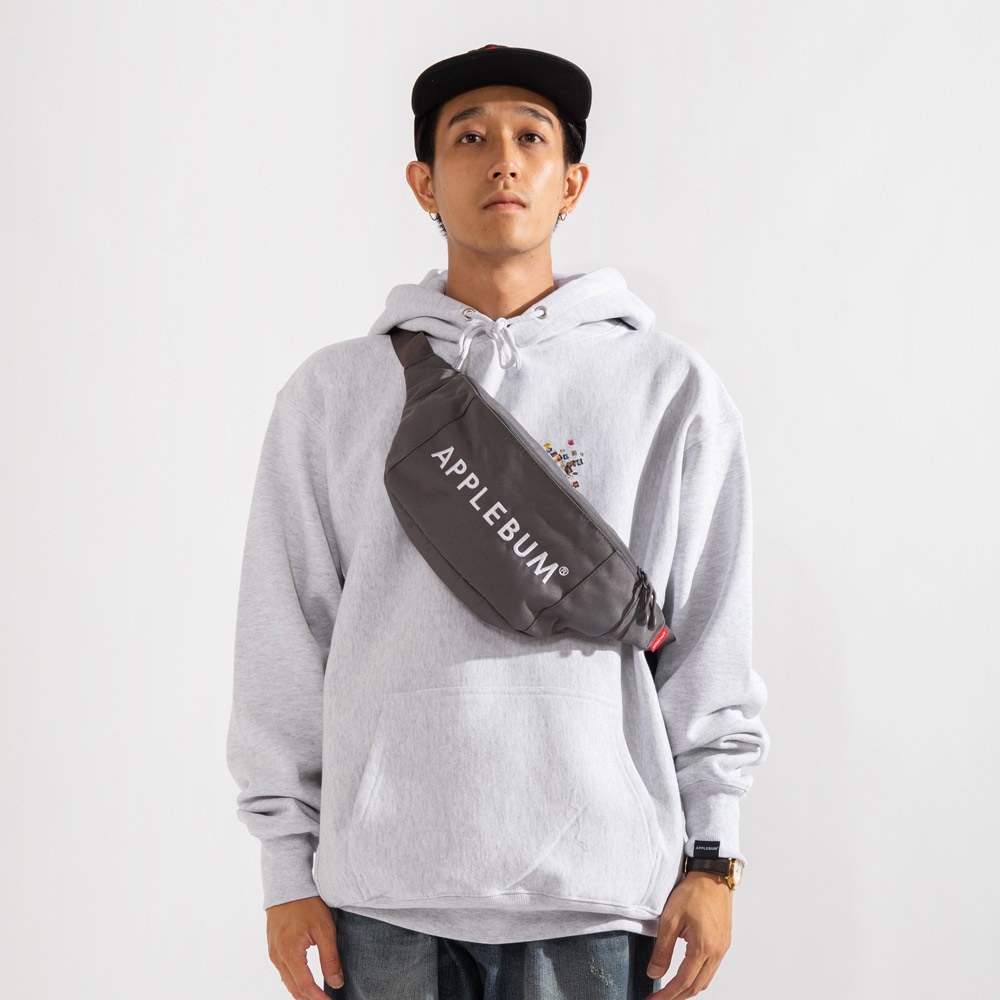断*！様 【APPLEBUM】ロゴ刺繍 ウエストバッグ バッグ【Gray】送料込 アップルバム ロゴ ウエスト バッグ | APPLEBUM LOGO WAIST BAG - TWO