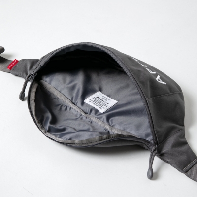 断*！様 【APPLEBUM】ロゴ刺繍 ウエストバッグ バッグ【Gray】送料込 アップルバム ロゴ ウエスト バッグ | APPLEBUM LOGO WAIST BAG - TWO