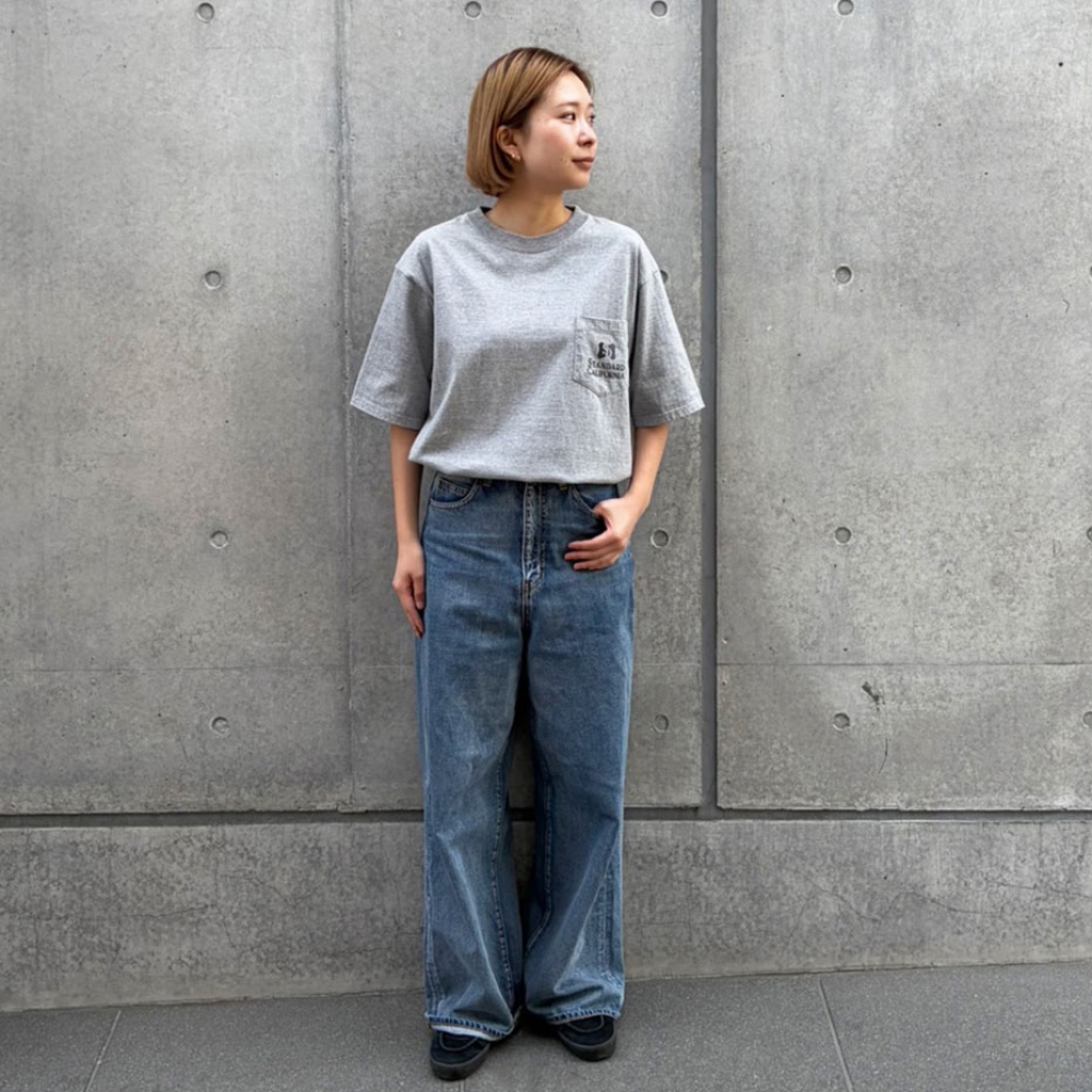 スタンダードカリフォルニア ヘヴィーウェイト シールド ロゴ ポケット ティー