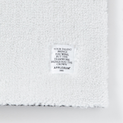 アップルバム "ザ クロニック" フロア マット