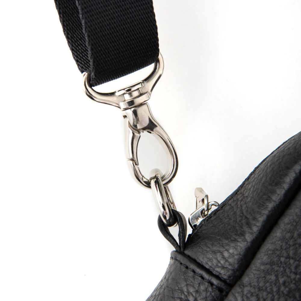 キャリー スタッズ レザー ショルダー ポーチ ＜タイプA＞ | CALEE