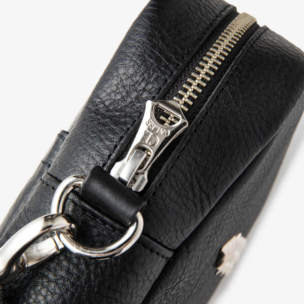 キャリー スタッズ レザー ショルダー ポーチ ＜タイプA＞ | CALEE