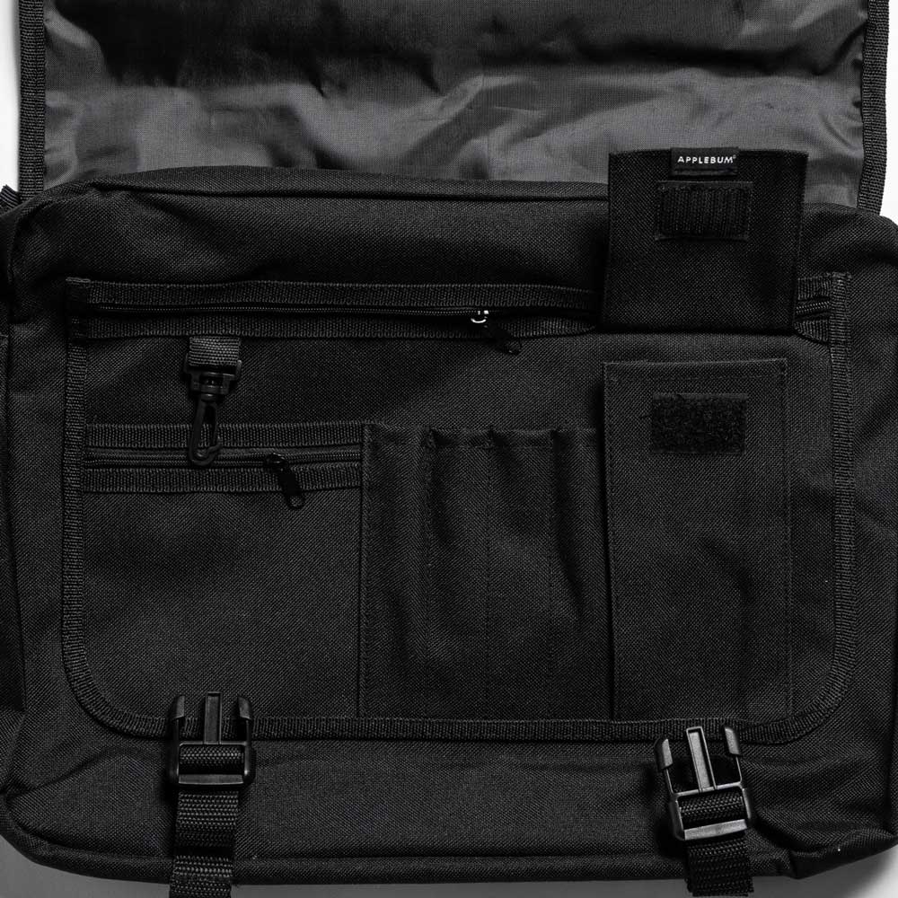 アップルバム ロゴ メッセンジャー バッグ