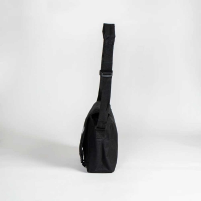 アップルバム ロゴ メッセンジャー バッグ