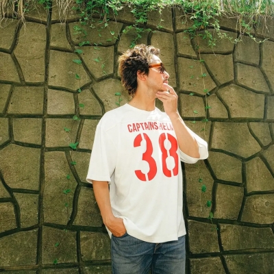 キャプテンズヘルム フットボール ティー