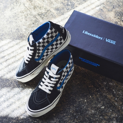 バンズ x リベレイダーズ スケート-ミッド リシュー 83 | VANS X