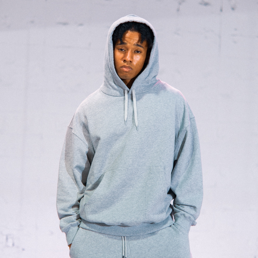 ヘイト プレーン フーディー