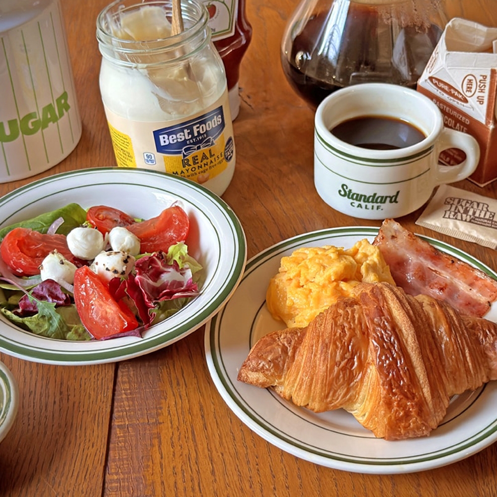 スタンダードカリフォルニア × タクストン ボール