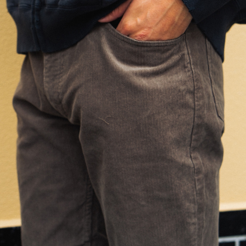 アットダーティー 301 コーデュロイ パンツ