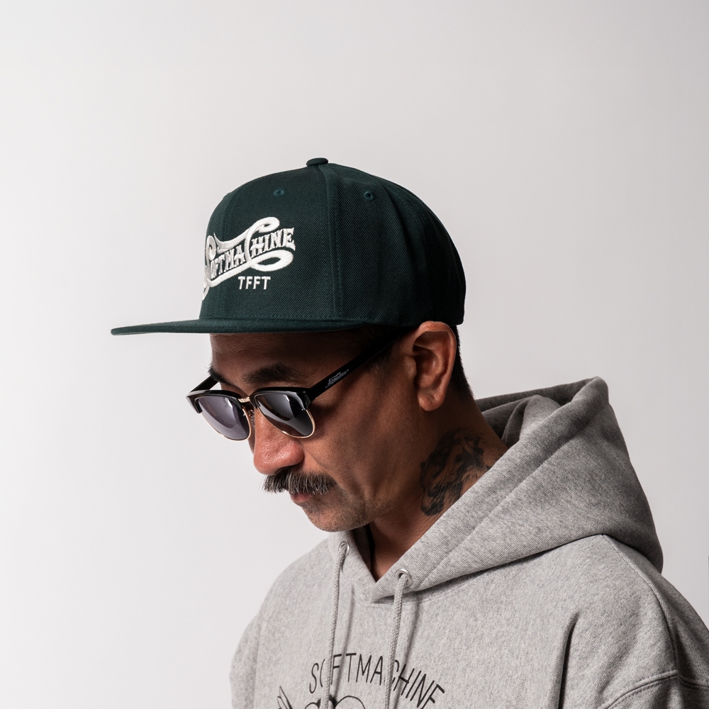 新品！ソフトマシーン 刺繍キャップ BURP CAP ブラック ソフトマシーン バープ キャップ | SOFTMACHINE BURP CAP - TWO FACE