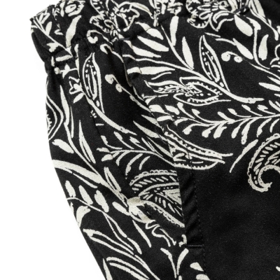 キャリー フラワー パターン リラックス パンツ