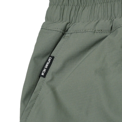 キャプテンズヘルム アクティブ テック ショーツ