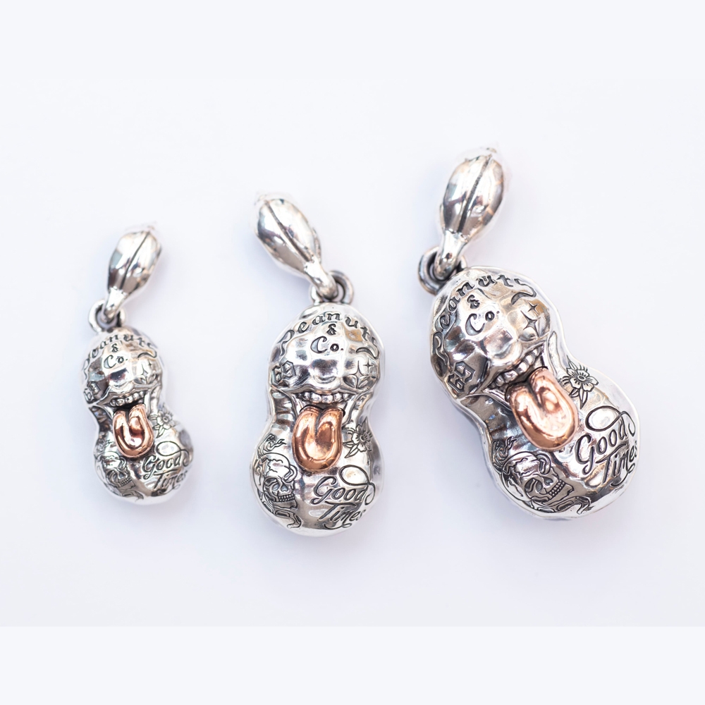 ピーナッツカンパニー ベロ タトゥー ピーナッツ (スライド) Lサイズ