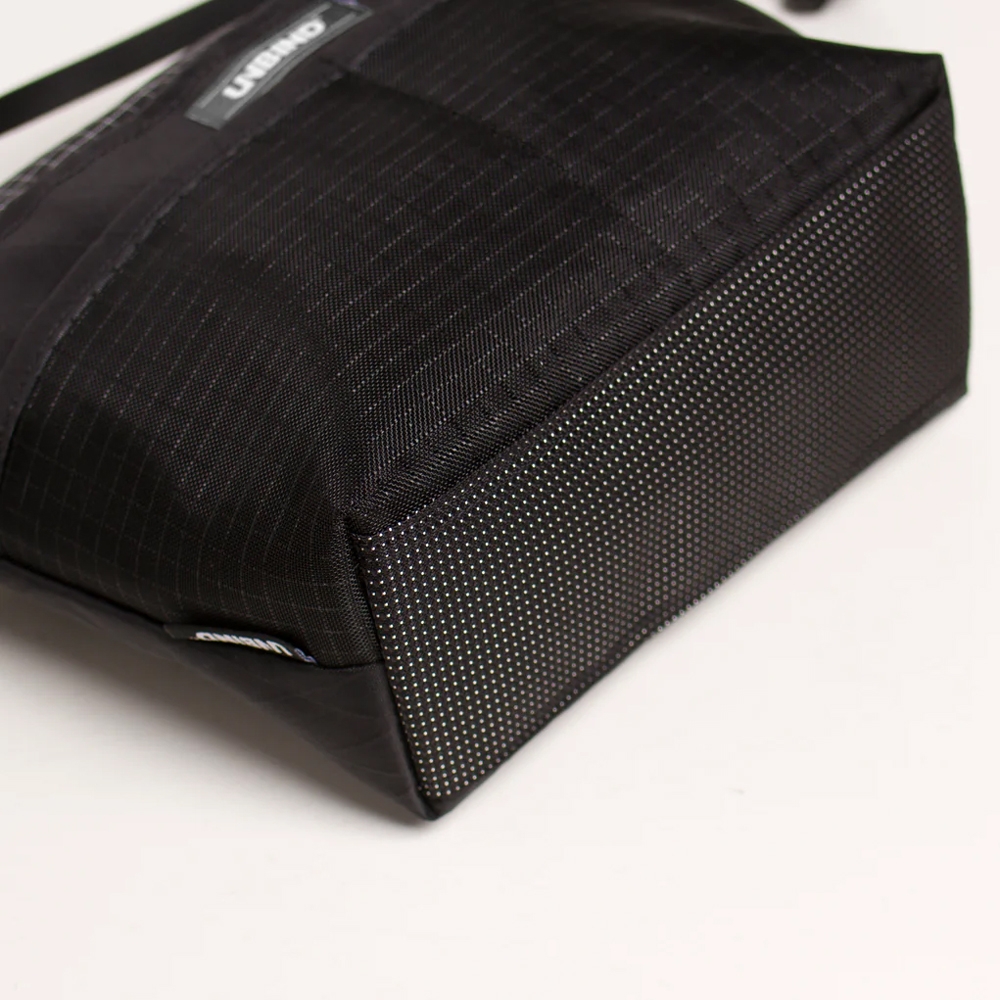 アンバインド グリッド パネル 2ウェイ カートバッグ