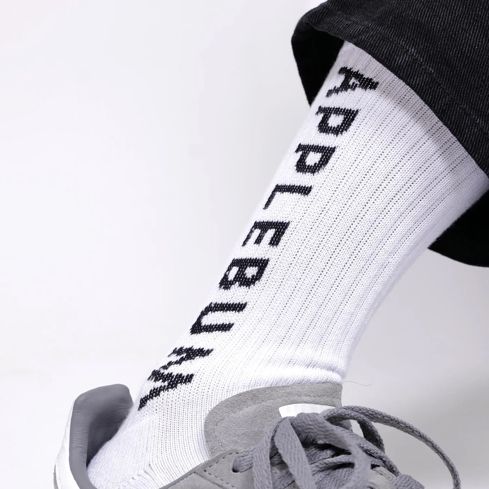 アップルバム ロゴ ソックス