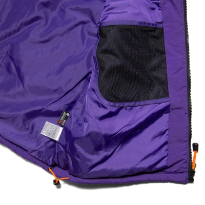 ヘイト デルタ キルト ベスト グラインドロッジ