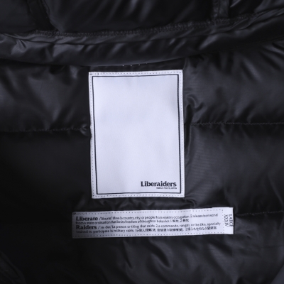 リベレイダース ダウン ハーフ ジップ フーディー