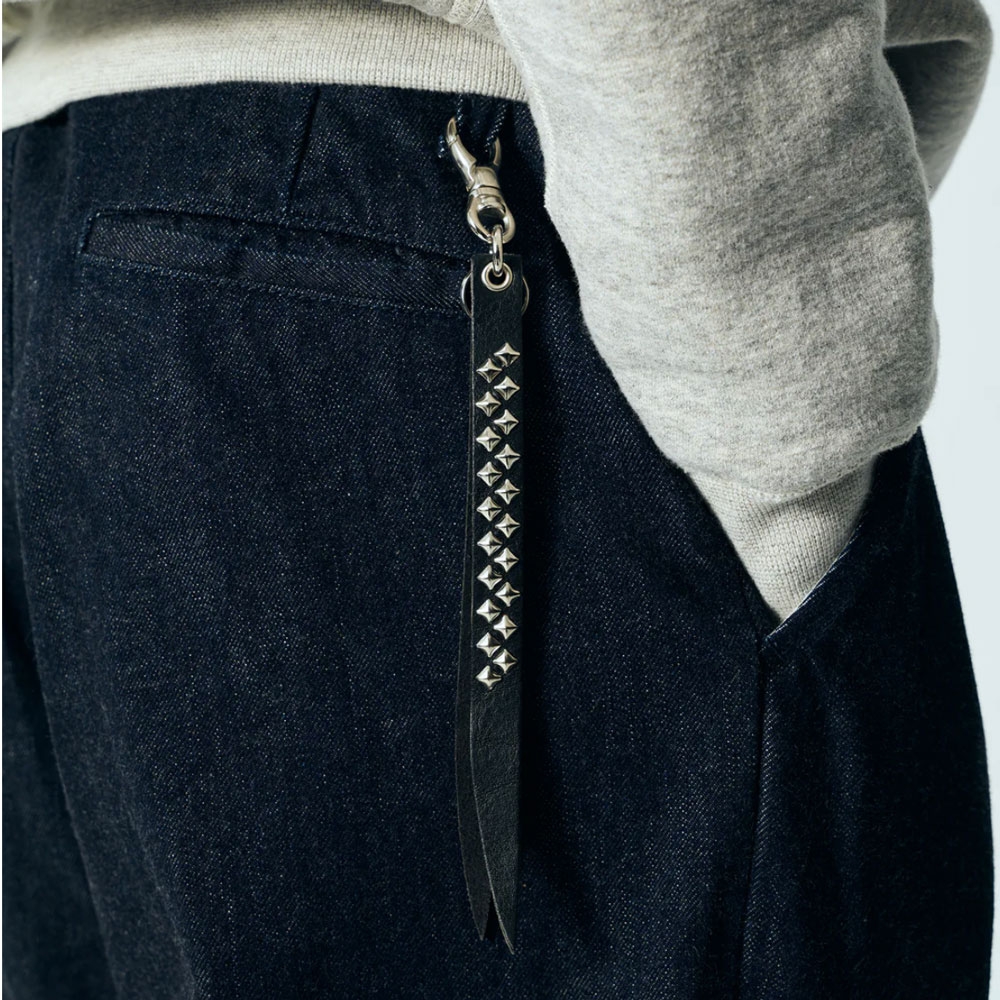 キャリー スタッズ レザー ショート キー リング