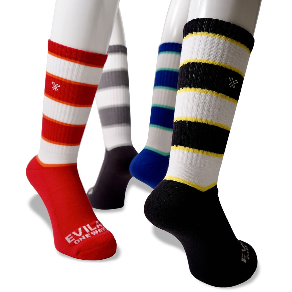 イーブルアクト ボーダー ソックス