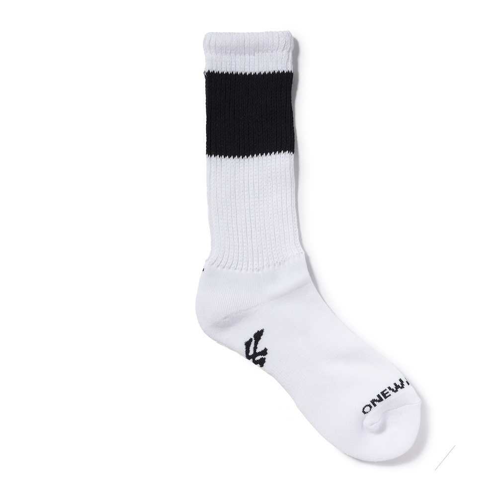 イーブルアクト ライン ルーズ ソックス