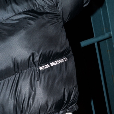 ヘイト スタンド カラー パディッド ジャケット