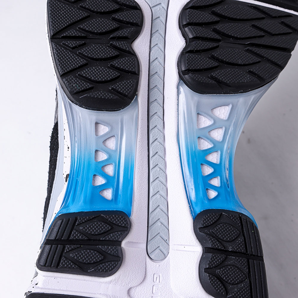 アシックス × リベレイダース ゲルカヤノ 12.1