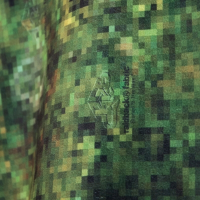 アップルバム “ピクセル カモ” フリース ジャケット