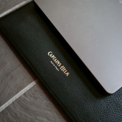 キャプテンズヘルム レザー パソコン ケース