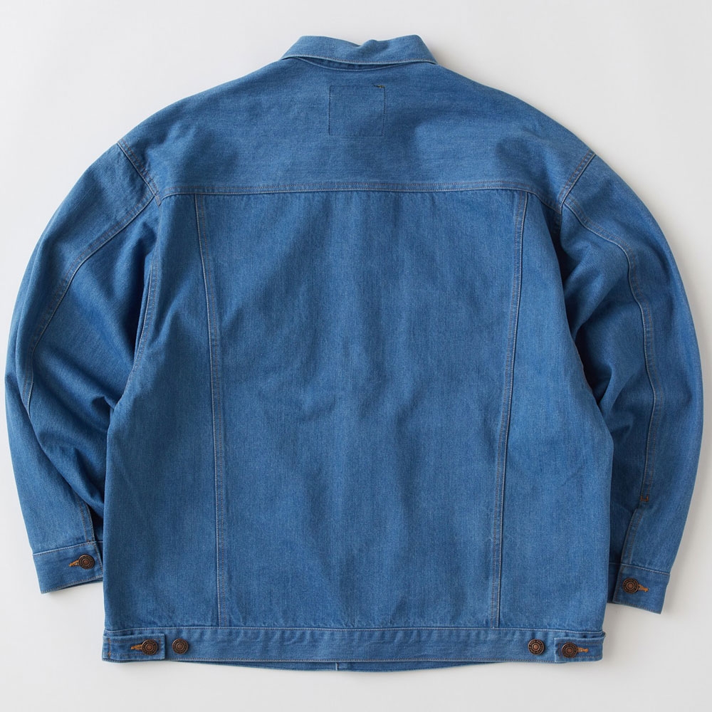 エフエーティー マックトラッカー