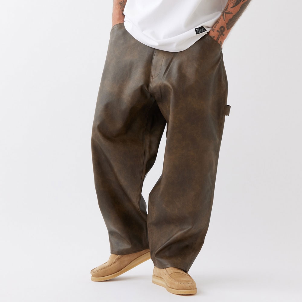 エフエーティー ブラッシュドッグ