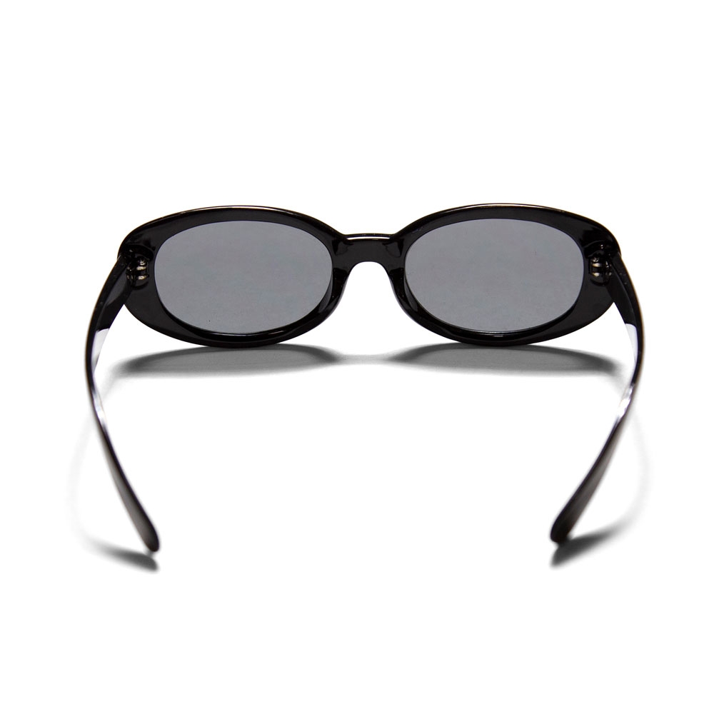 ヘイト オーバル サングラス