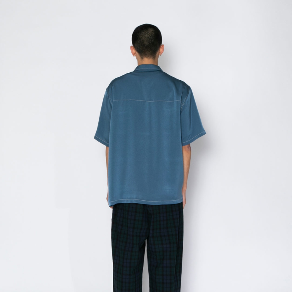 アップルバム フェミニッシュ サテン アロハ シャツ