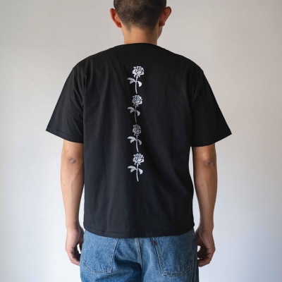 ハブ ア グレイティフル デイズ ティー シャツ プレイ デッド