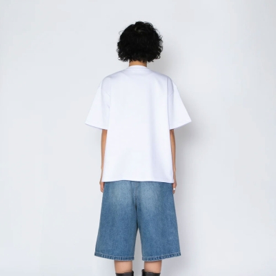 アップルバム “アイコニック” ティーシャツ