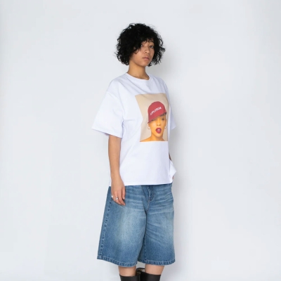 アップルバム “アイコニック” ティーシャツ